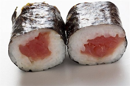 simsearch:659-07610354,k - Two maki sushi with tuna Stock Photo - Premium Royalty-Free, Code: 659-01849659
