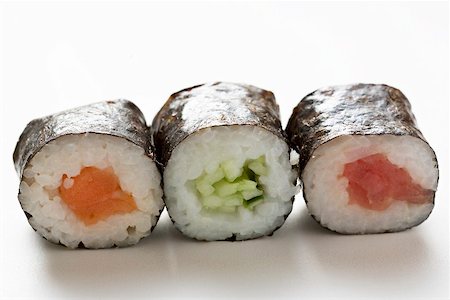 simsearch:659-07610354,k - Maki sushi with salmon, with cucumber and with tuna Stock Photo - Premium Royalty-Free, Code: 659-01849669