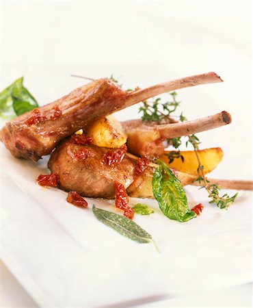 simsearch:659-06186142,k - Lamb cutlets with potatoes and herbs Stock Photo - Premium Royalty-Free, Code: 659-01851775