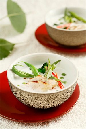 Coconut soup with chicken breast Stock Photo - Premium Royalty-Free, Code: 659-01853900