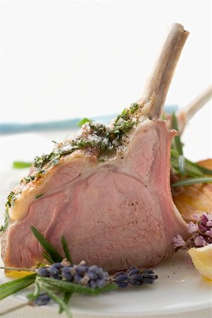 simsearch:659-06186142,k - Lamb cutlets with herb crust Stock Photo - Premium Royalty-Free, Code: 659-01867008