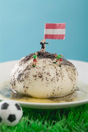 simsearch:659-01850806,k - Yeast dumpling with Austrian flag football figures & football Stock Photo - Premium Royalty-Free, Code: 659-02213122