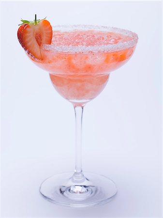 simsearch:659-03534837,k - Margarita aux fraises congelée Photographie de stock - Premium Libres de Droits, Code: 659-03529445