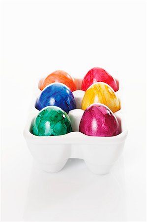 simsearch:659-03536847,k - Easter eggs in egg holder Foto de stock - Sin royalties Premium, Código: 659-03536844