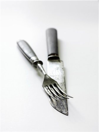 Antique knife and fork Stock Photo - Premium Royalty-Free, Code: 659-03530988