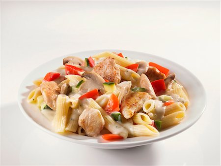 Penne with chicken, vegetables and mushrooms Stock Photo - Premium Royalty-Free, Code: 659-03531166