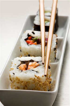 Three vegetarian sushi Stock Photo - Premium Royalty-Free, Code: 659-03531372