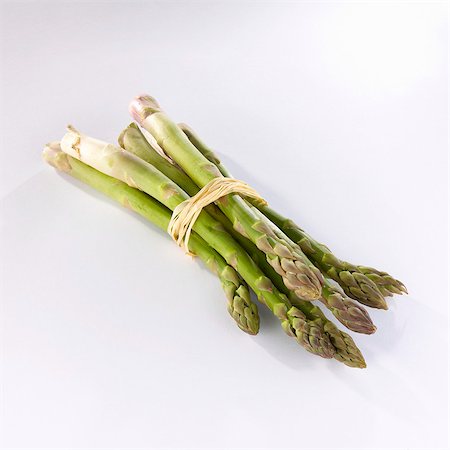 A bundle of fresh green asparagus Stock Photo - Premium Royalty-Free, Code: 659-03532837