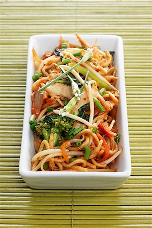 southeast asia - Fried noodles with vegetables (Thailand) Stock Photo - Premium Royalty-Free, Code: 659-03533575