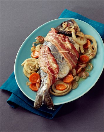 simsearch:652-05807406,k - Sea bream braised with cider Stock Photo - Premium Royalty-Free, Code: 652-05807327