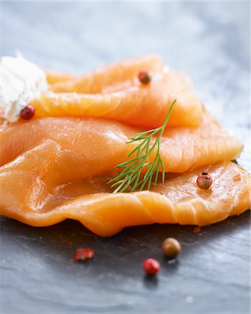 fish slice - Sliced smoked salmon Stock Photo - Premium Royalty-Free, Code: 652-05808655