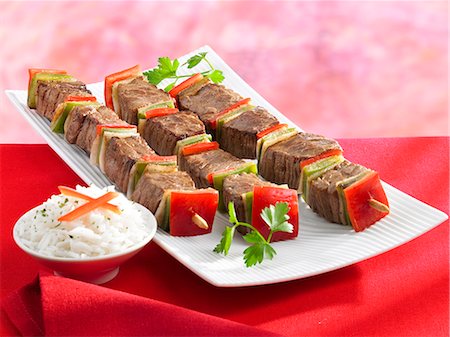 simsearch:652-05807406,k - Beef brochettes Stock Photo - Premium Royalty-Free, Code: 652-07655101