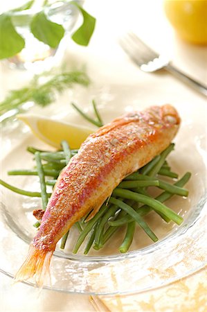 steamed - grilled marinated mullet with lemon Stock Photo - Premium Royalty-Free, Code: 652-01668280