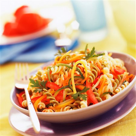 three-colored fusilli with vegetables Stock Photo - Premium Royalty-Free, Code: 652-01668677