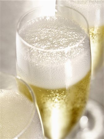 food or drink - Champagne Photographie de stock - Premium Libres de Droits, Code: 652-03800490