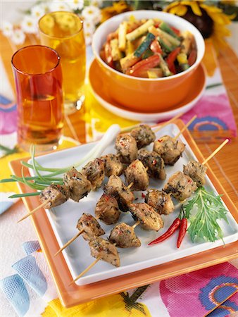 simsearch:825-06316883,k - marinated and spicy chicken brochettes Stock Photo - Premium Royalty-Free, Code: 652-03800602