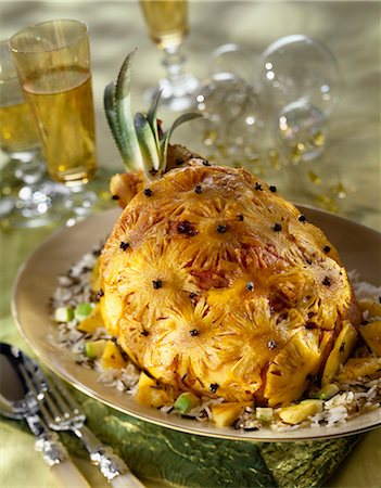Leg of lamb covered with sliced pineapple and cloves Stock Photo - Premium Royalty-Free, Code: 652-03801304