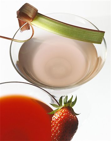 simsearch:825-03628865,k - Strawberry syrup and rhubarb syrup Stock Photo - Premium Royalty-Free, Code: 652-03801532