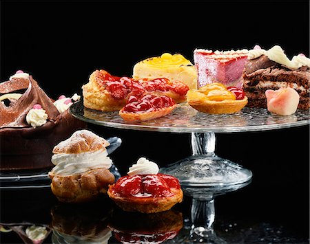 platter - Tray of delicacies Stock Photo - Premium Royalty-Free, Code: 652-03802334