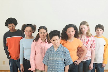 Portrait de groupe des sept adolescents. Photographie de stock - Premium Libres de Droits, Code: 673-02137784