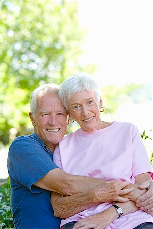 simsearch:673-02140194,k - Senior couple hugging Stock Photo - Premium Royalty-Free, Code: 673-02142885