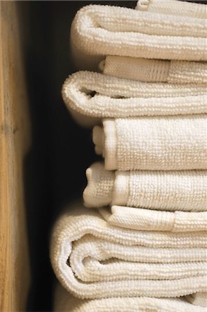 simsearch:689-05610657,k - Piled up towels Stock Photo - Premium Royalty-Free, Code: 689-05610554