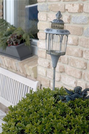 simsearch:689-05612468,k - Storm lamp in front of a house Stock Photo - Premium Royalty-Free, Code: 689-05610764