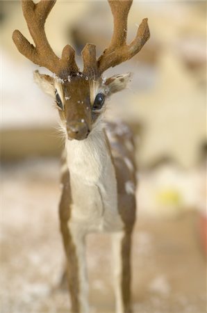 Deer figurine Stock Photo - Premium Royalty-Free, Code: 689-05610816