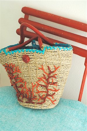 pouch (bag) - Beach bag on chair Stock Photo - Premium Royalty-Free, Code: 689-05611418