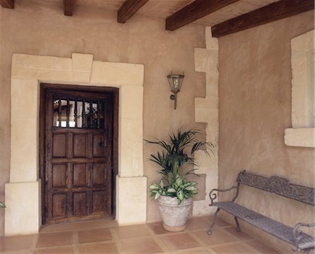 Entrance area of a house Foto de stock - Sin royalties Premium, Código: 689-05612246