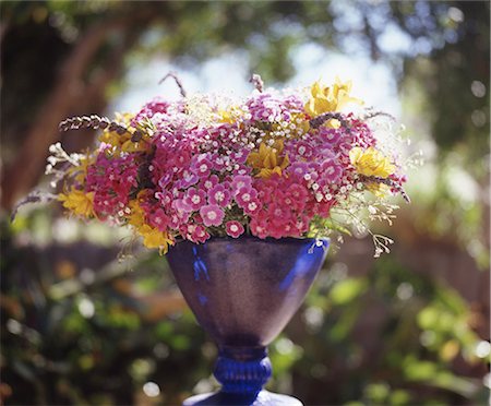 purple floral arrangement - bouquet of summer flowers Stock Photo - Premium Royalty-Free, Code: 689-03130395