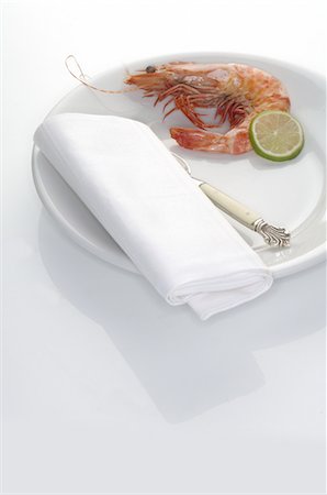 extravagance - Sur une assiette de crevettes Photographie de stock - Premium Libres de Droits, Code: 689-03733658