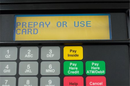 Screen of gas pump with automatic payment, close-up Stock Photo - Premium Royalty-Free, Code: 694-03326900