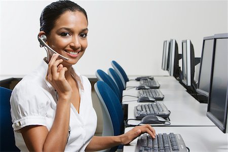 Customer Service Representative Stock Photo - Premium Royalty-Free, Code: 694-03330008