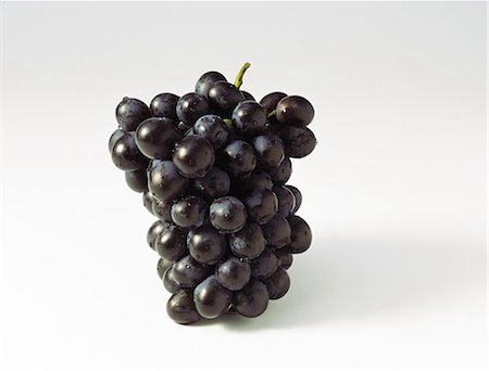 red grape - Black grapes, close-up Stock Photo - Premium Royalty-Free, Code: 695-05767977