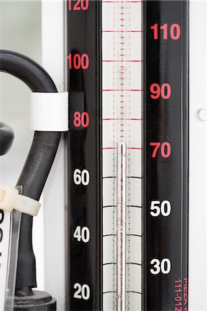 pressure - Blood pressure gauge, close-up Stock Photo - Premium Royalty-Free, Code: 695-05770774