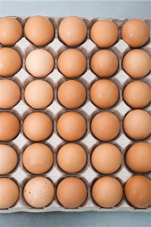 egg box - Fresh brown eggs Stock Photo - Premium Royalty-Free, Code: 695-05771469