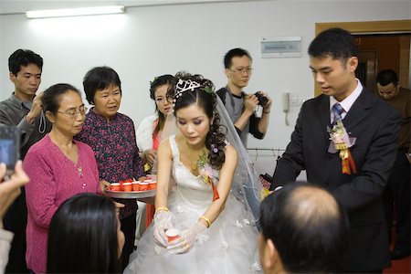 Chinese wedding tea ceremony Stock Photo - Premium Royalty-Free, Code: 695-03377466