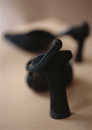 simsearch:695-03378125,k - High-heeled shoes, close-up, blurred Stock Photo - Premium Royalty-Free, Code: 695-03386721