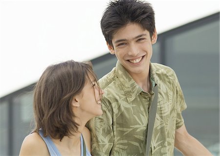 simsearch:695-03382482,k - Young man and young woman laughing Stock Photo - Premium Royalty-Free, Code: 695-03388272