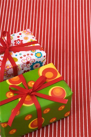 Two Christmas presents arranged side by side Stock Photo - Premium Royalty-Free, Code: 695-03390335