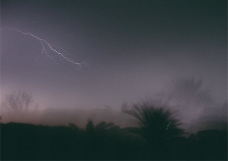 Lightning in sky, dark. Stock Photo - Premium Royalty-Free, Code: 696-03397399