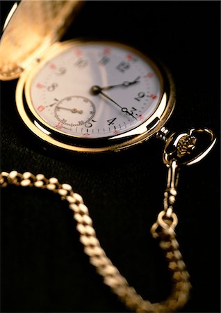 pocket watch - Pocket watch Stock Photo - Premium Royalty-Free, Code: 696-03397916