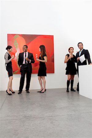 Group of people in art art gallery Stock Photo - Premium Royalty-Free, Code: 693-05552753