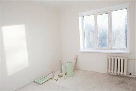 radiator - Sunlit window in new apartment Stock Photo - Premium Royalty-Free, Code: 693-03440797