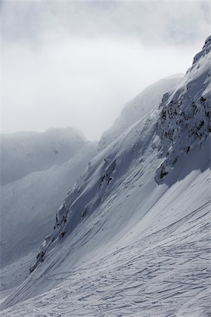 simsearch:700-05389331,k - Ski Tracks, Whistler Mountain, Whistler, British Columbia, Canada Stock Photo - Rights-Managed, Code: 700-05389313