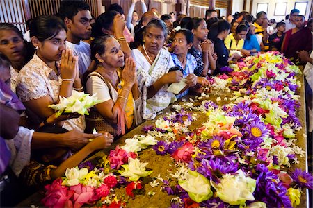 sri lanka costumes - People Leaving Offerings at Temple of the Tooth during Kandy Perehera Festival, Kandy, Sri Lanka Stock Photo - Rights-Managed, Code: 700-05642272