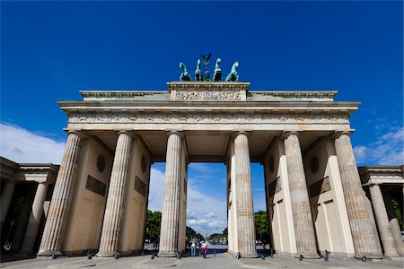 pillar monument horse - Brandenburg Gate, Berlin, Germany Stock Photo - Rights-Managed, Code: 700-05642482
