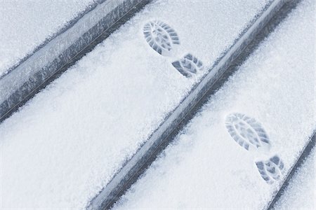 steps high angle - Footprints in Snow Stock Photo - Rights-Managed, Code: 700-05756228