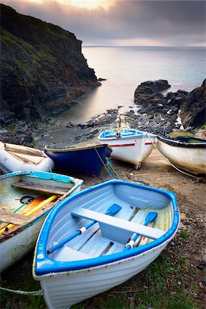 Small Boats on Beach, Church Cove, Lizard Peninsula, Cornwall, England Stock Photo - Rights-Managed, Code: 700-05803735